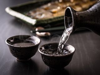 cb15131d-ruou-sake-1